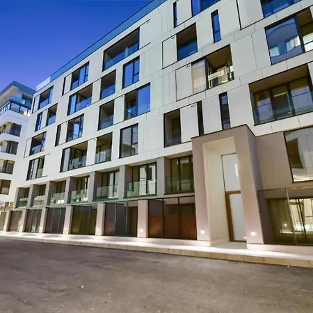 Harmony Win Herastrau Apartment *