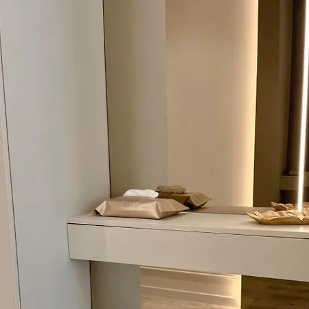 Harmony Win Herastrau