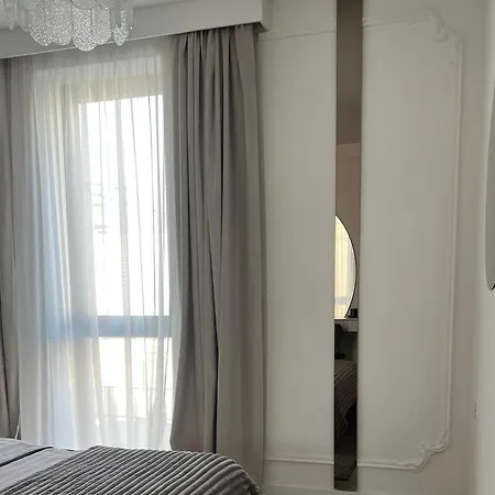Appartement Harmony Win Herastrau Boekarest