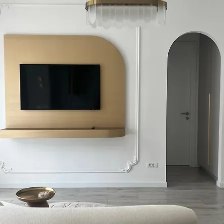 Harmony Win Herastrau شقة *