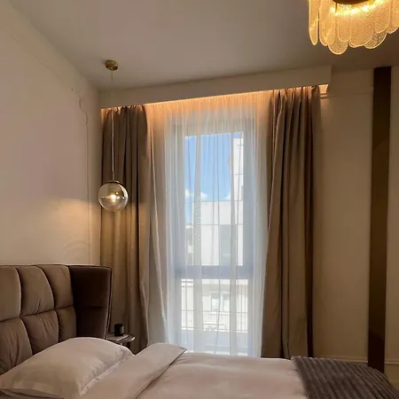 Harmony Win Herastrau *