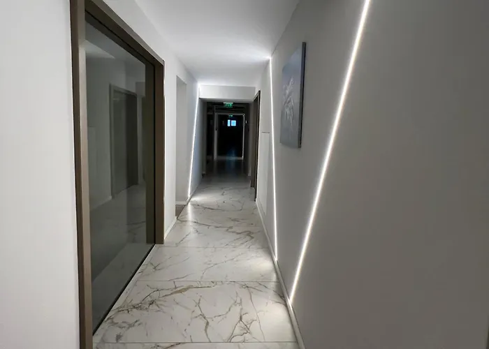 Harmony Win Herastrau Apartament *